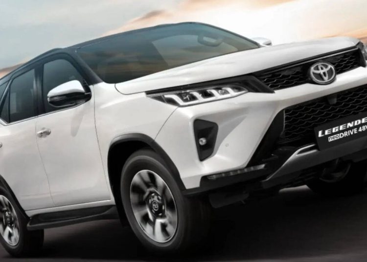 Objašnjenje Toyota Fortuner Legender Neo Drive – što dobivate za 47,46 lakh rupija
