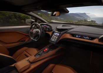 Proizvođači superautomobila nastavljaju s izradom nesuperautomobila, a Lamborghini razmatra još jedan (nažalost)