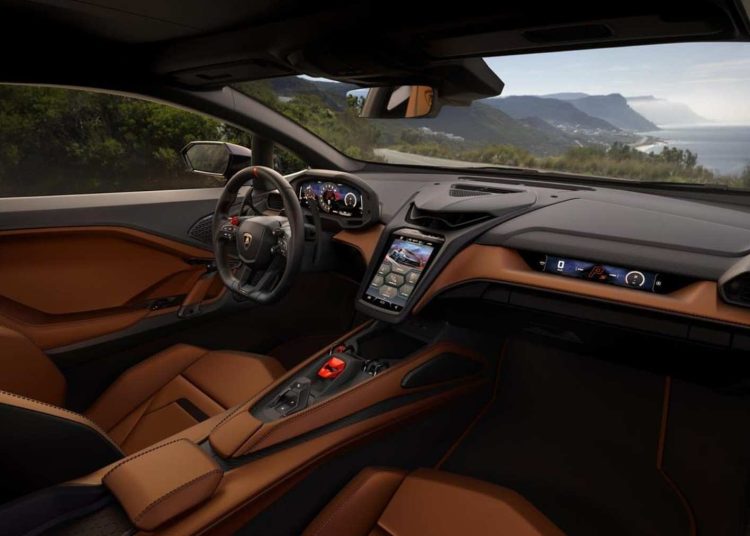 Proizvođači superautomobila nastavljaju s izradom nesuperautomobila, a Lamborghini razmatra još jedan (nažalost)