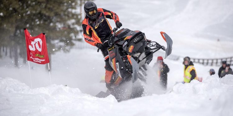 Snow Devils, Snow King otkazuju brdski uspon motornim sanjkama