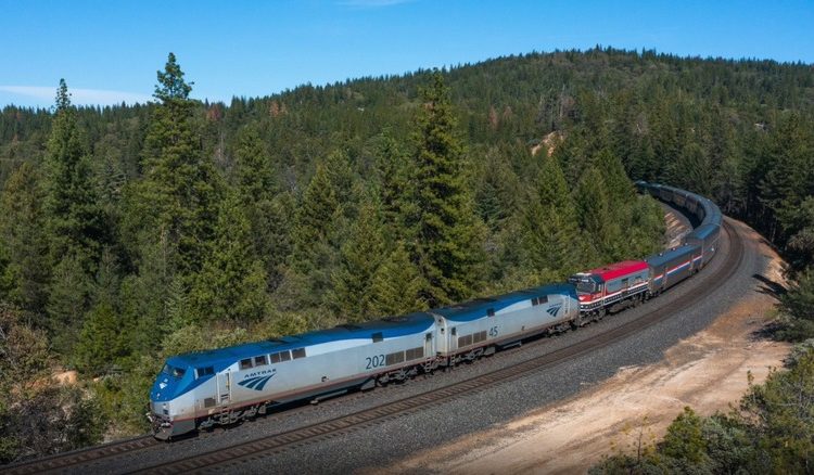 Tri atrakcije koje ćete promašiti ako putujete najdužom željezničkom rutom u SAD-u Tri atrakcije koje ćete promašiti ako putujete najdužom željezničkom rutom u SAD-u