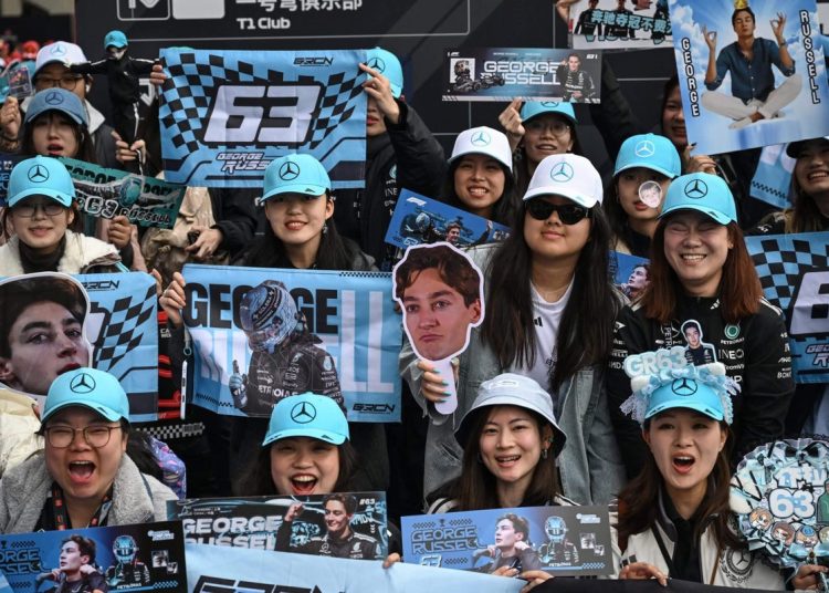 Zašto je ‘Velika sestra’ Georgea Russella postala viralna prije VN Kine