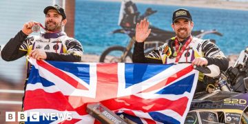 Braća postaju prva britanska braća i sestre koji su završili reli Dakar