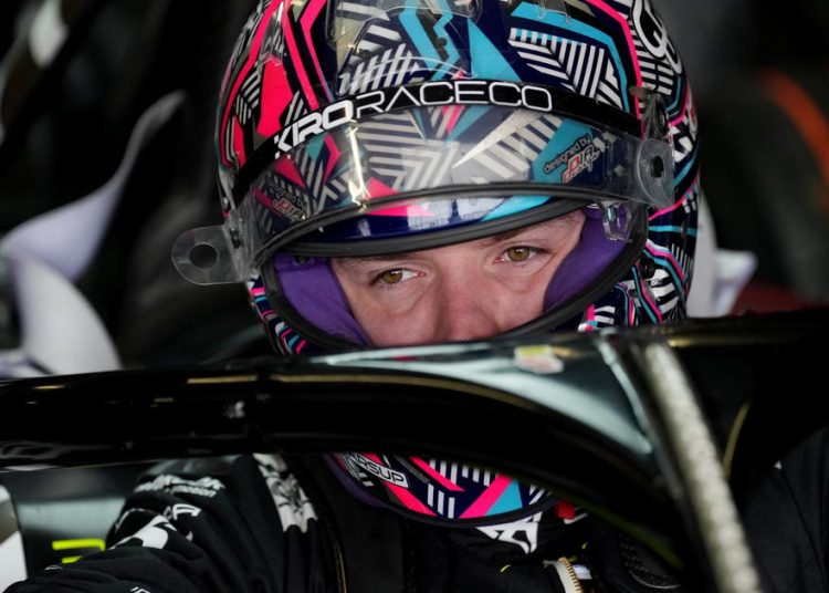 Dan Ticktum ‘nije osobito sretan’ dok traje potraga za sjedalima u Formuli E Gen4 Dan Ticktum ‘nije osobito sretan’ dok traje potraga za sjedalima u Formuli E Gen4