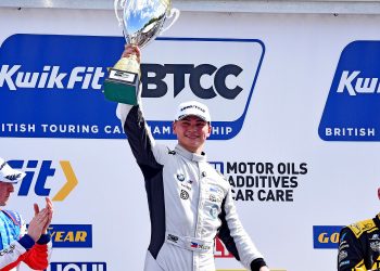 Daryl De Leon ponovno potpisuje za West Surrey Racing za sezonu 2026.