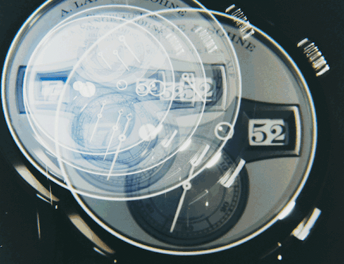 Fleksibilnost sata s digitalnim prikazom vremena Fleksibilnost sata s digitalnim prikazom vremena