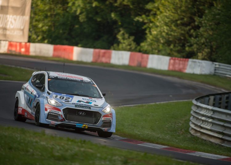 Hyundai i30 N 2.0L Turbo završio iscrpljujuću 24-satnu utrku Nürburgringa Hyundai i30 N 2.0L Turbo završio iscrpljujuću 24-satnu utrku Nürburgringa
