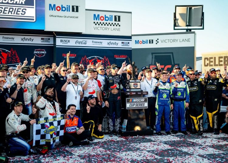 Joe Gibbs Racing planira izmijeniti tužbu protiv Spirea, Gabehart