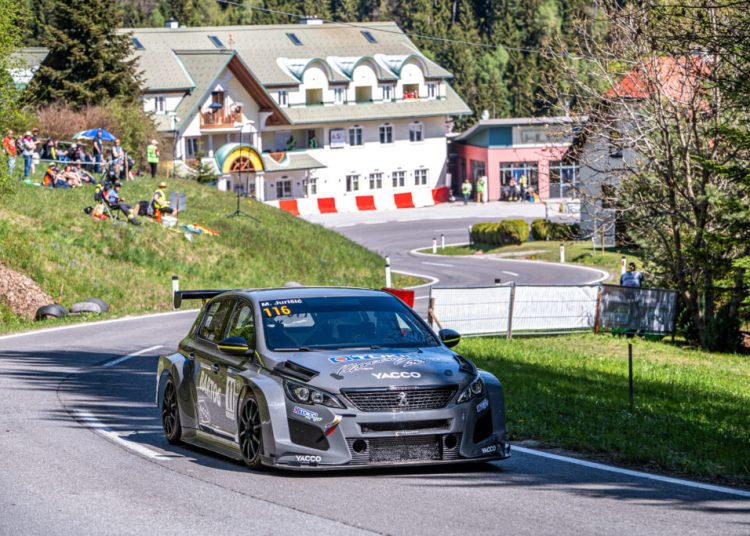 Jurišić trijumfirao na otvaranju FIA EHC sezone, Pereković uzeo važne bodove