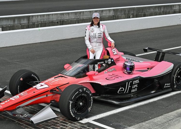 Katherine Legge najavila je sudjelovanje na Indy 500 2026. godine