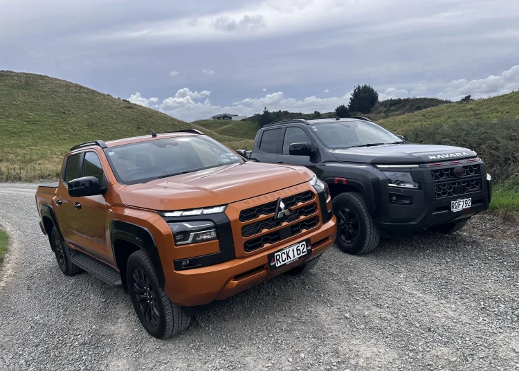 Koliko su blisko povezani Navara i Triton?