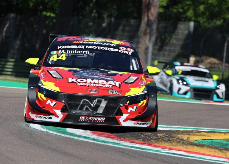 Michele Imberti osvaja dominantnu pole poziciju na otvaranju sezone u Imoli