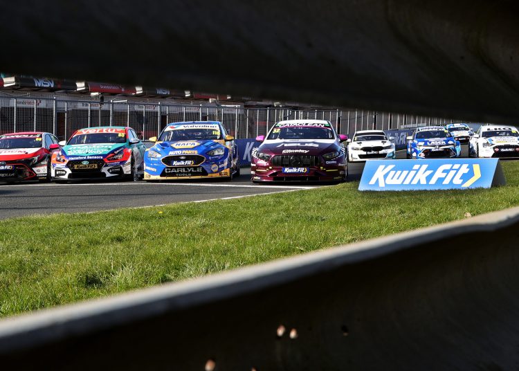 Novi automobili i livreje glume na predstavljanju sezone BTCC Novi automobili i livreje glume na predstavljanju sezone BTCC