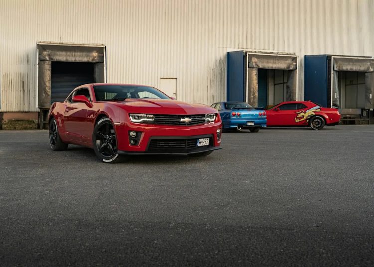 Pijani pokušaj drifta s Camarom rezultirao štetom od 10 tisuća dolara i kaznenim prijavama — ono što je uslijedilo moglo bi koštati još više