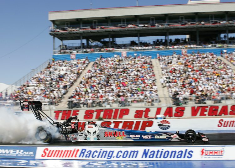 Pogled unatrag, 8. travnja: iz arhive