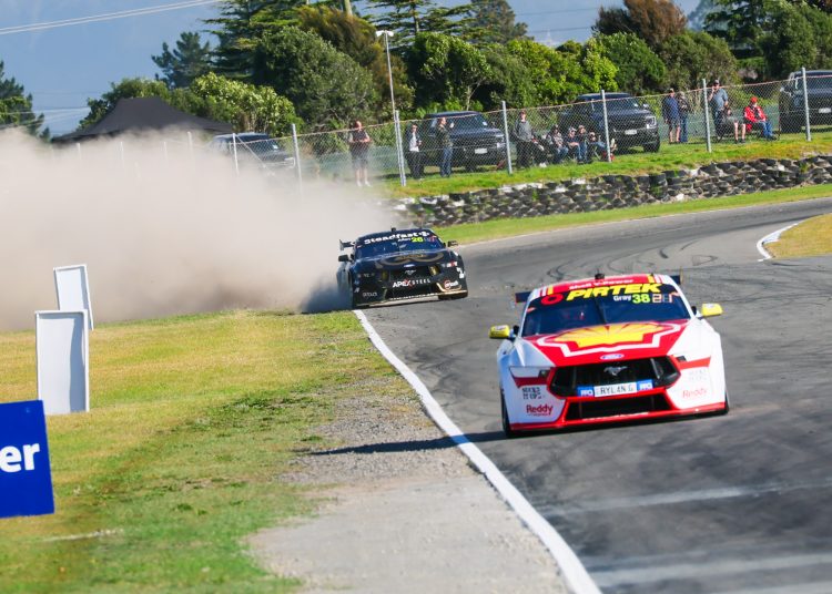 ‘Puni’ Ruapuna kao ‘vožnja poluprikolicom po parkiralištu’ – Superautomobili