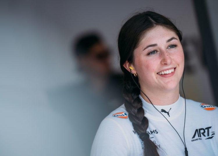 Rođena za utrku: Početak Lia Block u automobilizmu