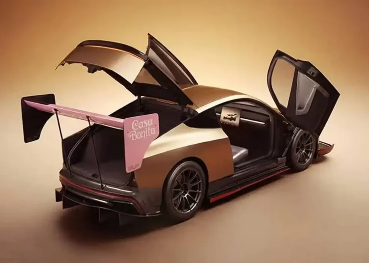 Unplugged Performance predstavlja Goldmember EV bez vozača za Pikes Peak