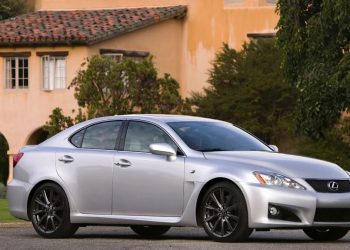 10 podcijenjenih V8 automobila koji su nadmašili svoju reputaciju