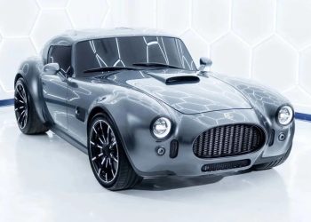 AC Cobra GT Coupe s V8 motorom od ugljičnih vlakana vrijedan 320.500 dolara
