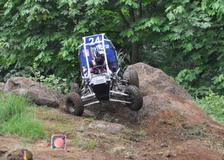 Automobil Oregon Tech Baja osvojio 13. mjesto u četverosatnoj utrci izdržljivosti