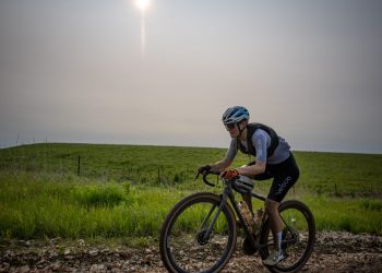 Ceste s minimalnim održavanjem, usponi na ‘gut kick’, naftne platforme i stoka na otvorenom – Detaljan pregled onoga što nudi staza Unbound Gravel 200 Ceste s minimalnim održavanjem, usponi na ‘gut kick’, naftne platforme i stoka na otvorenom – Detaljan pregled onoga što nudi staza Unbound Gravel 200