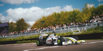 Jenson Button ponovno se sastao s Brawn BGP 001 na okupljanju članova Goodwooda