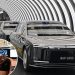 Kineski rival Rolls Royce s umjetnom inteligencijom lansiran po cijeni od samo 130 tisuća dolara. Kineski rival Rolls Royce s umjetnom inteligencijom lansiran po cijeni od samo 130 tisuća dolara.