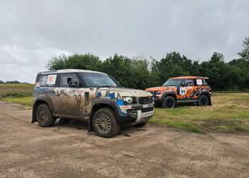 Off-road u Bowler Defender Rally Serija Trkača