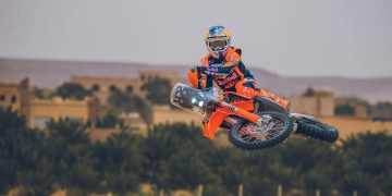 Ova replika KTM 450 Rally iz 2027. najbliža je tvorničkoj vožnji koliko će smrtnici ikada imati priliku.
