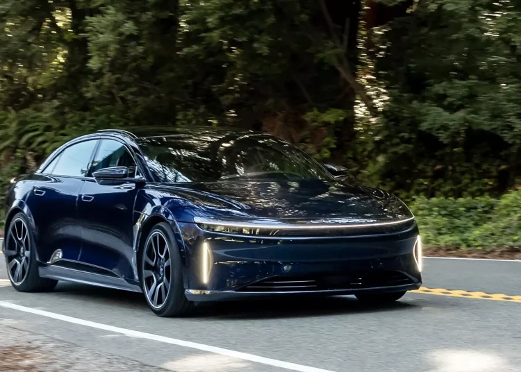 Sudjelovanje na Trinite Road Rallyju s modelom Lucid Air Sapphire
