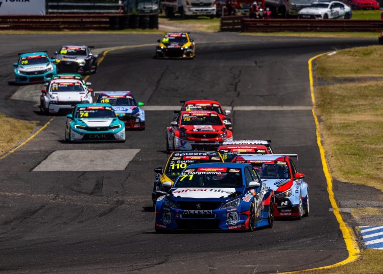 TCR automobili pozvani na natjecanje Motor Racing Australia serije