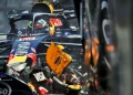 Charles Leclerc vodi Ferrari 1-2, crvene zastavice za Hadjara i Alonsa