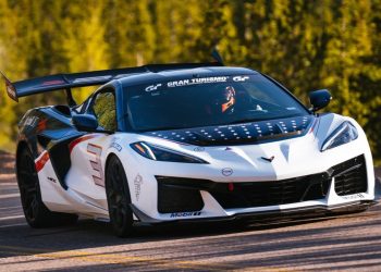 Chevrolet Corvette ZR1X iz 2026. godine oborio rekord Pikes Peak Production automobila za 23 sekunde