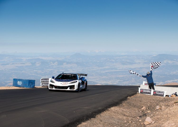 Corvette ZR1X oborila je rekord na Pikes Peak Hill Climb