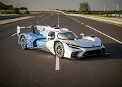 Demonstracija trkaćeg prototipa TR LH2 na tekući vodik u Le Mansu – Toyota Kanada Demonstracija trkaćeg prototipa TR LH2 na tekući vodik u Le Mansu – Toyota Kanada