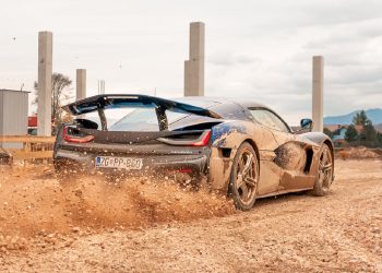 Hiperautomobil Rimca vrijedan 2 milijuna eura testiran na terenu i oštećen (video)
