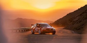 Kako Acura namjerava postaviti novi rekord na Pikes Peaku s prednjim pogonom