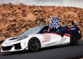 Kako je Chevrolet Corvette ZR1X postavio rekord na Pikes Peak-u Kako je Chevrolet Corvette ZR1X postavio rekord na Pikes Peak-u