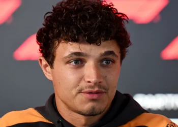 Lando Norris objašnjava što je potrebno za povratak McLarena na vrh, priznajući da zaostaju ‘tri mjeseca’ za konkurencijom.