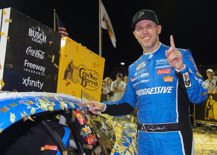 NASCAR kvote za 2026.: Denny Hamlin favorit u Michiganu, Bell igrač za pratiti