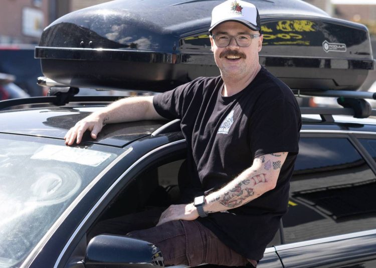 Osjećam ponos zbog Be OK Garage — grupe za muškarce strastvene prema automobilima koja se bavi mentalnim zdravljem Osjećam ponos zbog Be OK Garage — grupe za muškarce strastvene prema automobilima koja se bavi mentalnim zdravljem