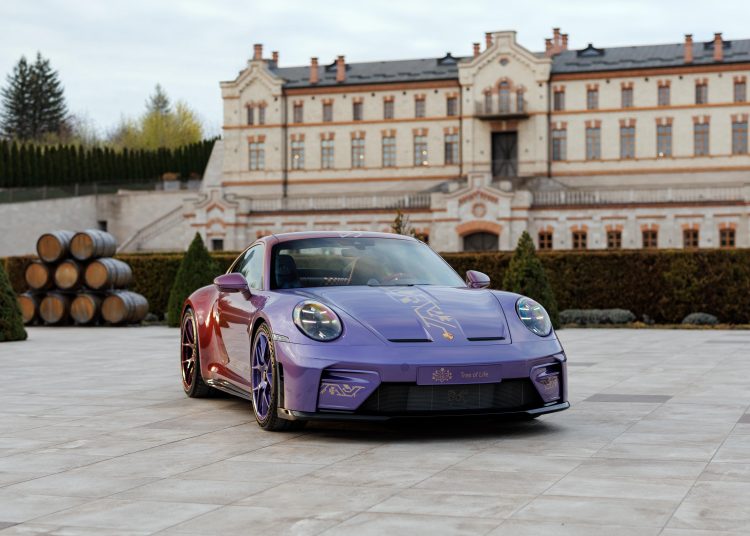 Porsche 911 GT3 Touring dobiva 400-satnu prilagodbu po posebnoj narudžbi Porsche 911 GT3 Touring dobiva 400-satnu prilagodbu po posebnoj narudžbi