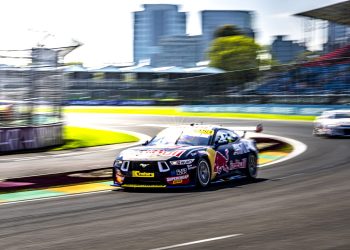 Red Bull Ampol Racing Supercar i Red Bull Drift Mini spremni za osvajanje Mondella