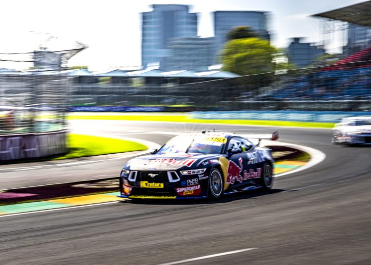 Red Bull Ampol Racing Supercar i Red Bull Drift Mini spremni za osvajanje Mondella Red Bull Ampol Racing Supercar i Red Bull Drift Mini spremni za osvajanje Mondella