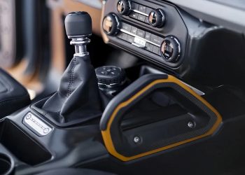 U Americi su preostala samo dva SUV-a s ručnim mjenjačem