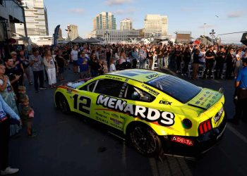 Utrke u mornaričkoj bazi predstavljaju poseban izazov za NASCAR vozače