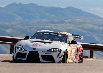 Yokohama Tire okuplja više od 20 vozača na 104. međunarodnom usponu na Pikes Peak