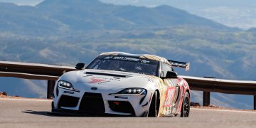 Yokohama Tire okuplja više od 20 vozača na 104. međunarodnom usponu na Pikes Peak