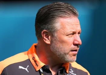 Zak Brown iznio stav McLarena o mogućem potezu Maxa Verstappena